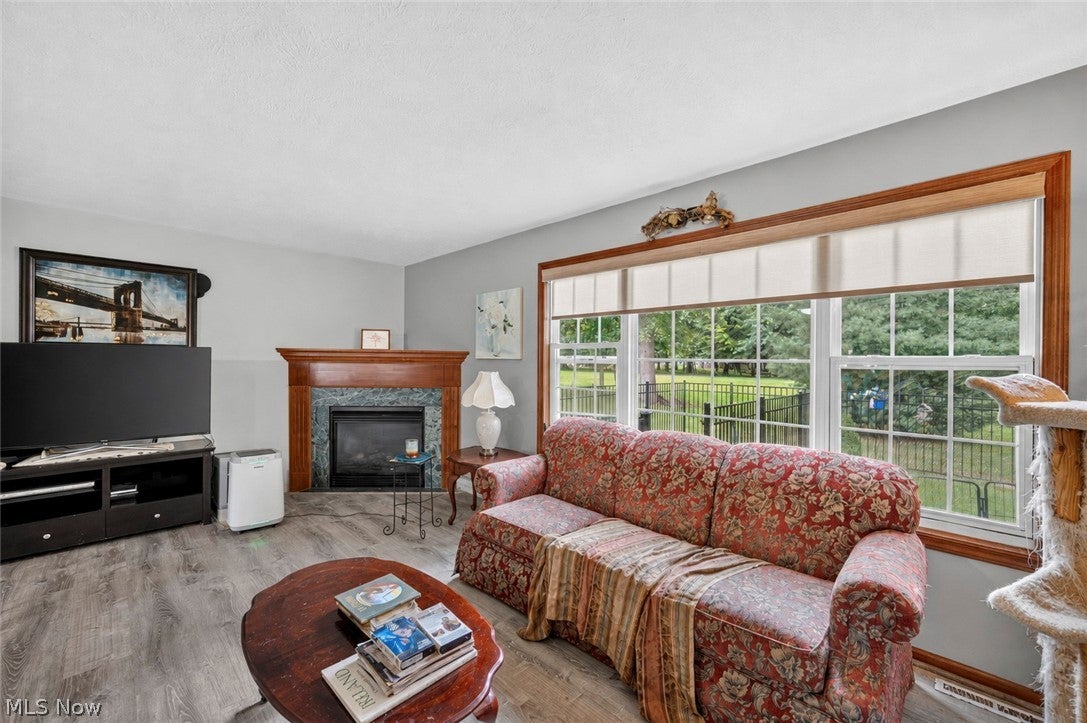 15826 Falmouth Oval