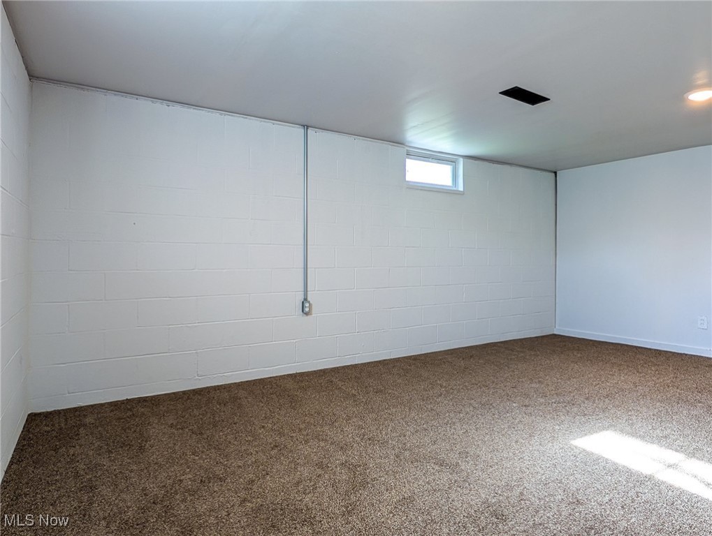 13177 Tippecanoe Avenue, Uniontown, Ohio image 22