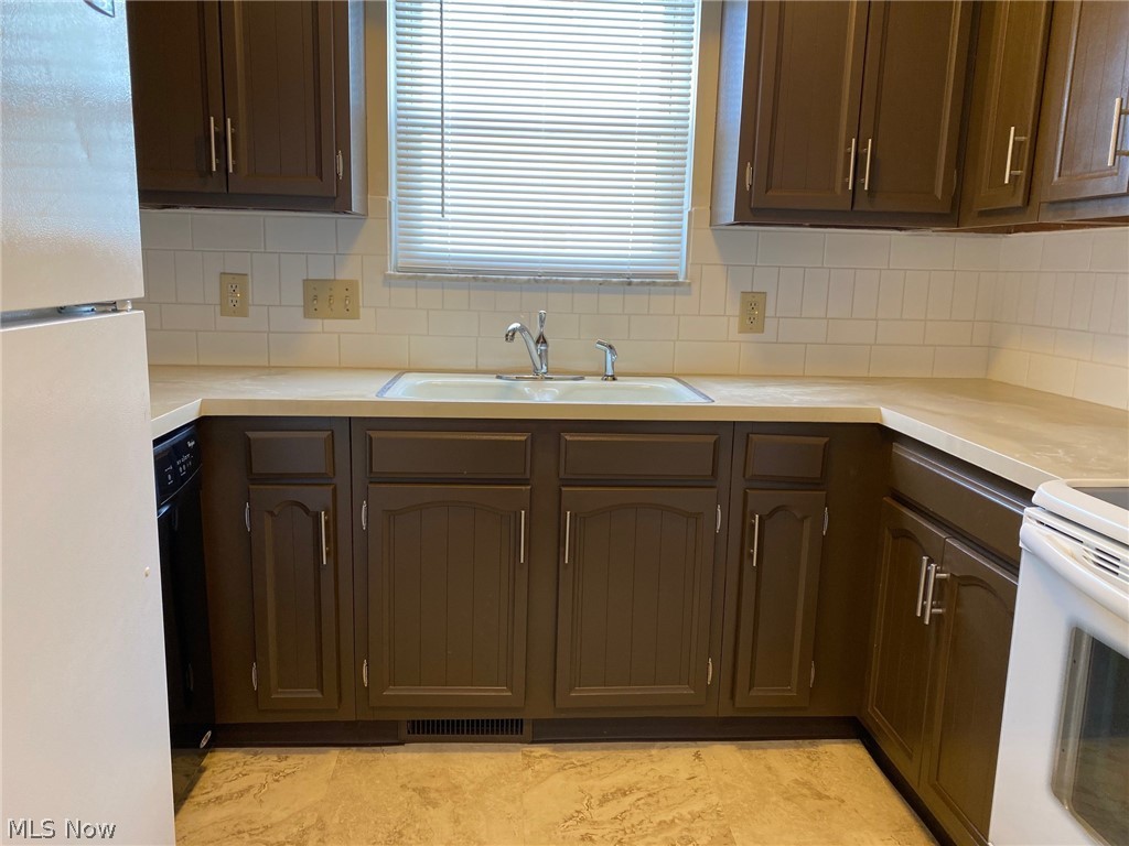 Park Heights Estate #8 - Residential Income