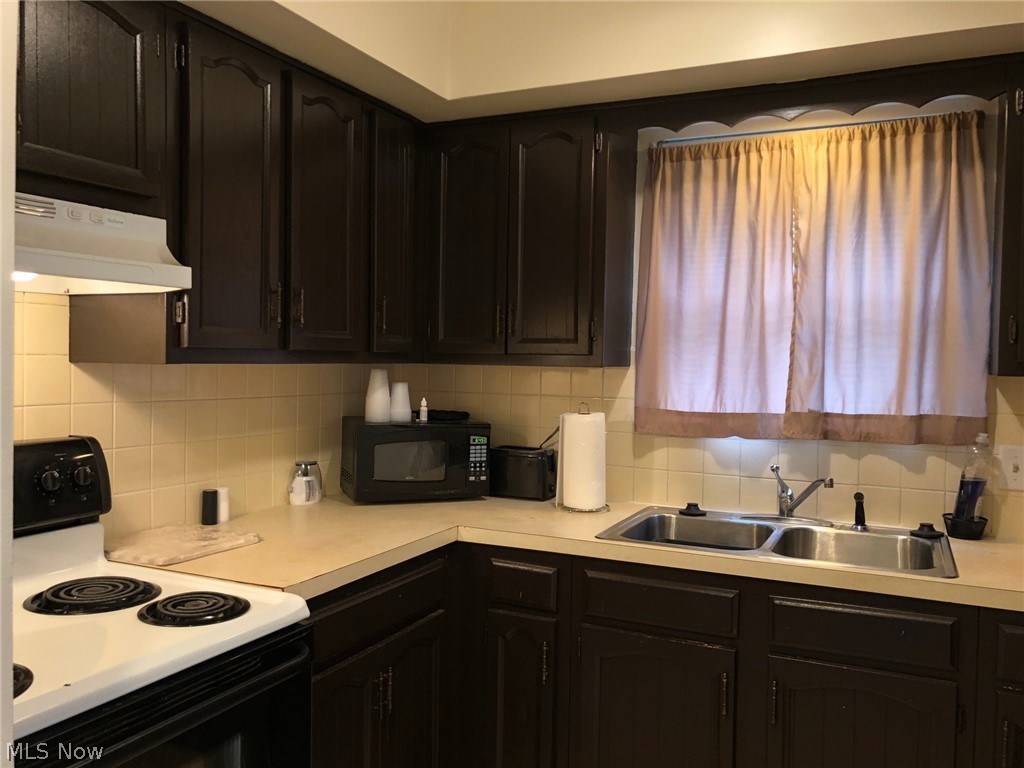 Park Heights Estate #8 - Residential Income