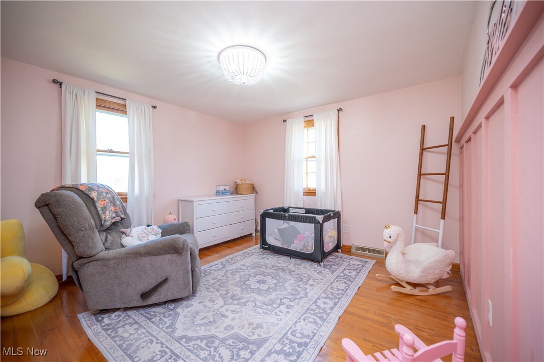 Elmknoll Heights - Residential