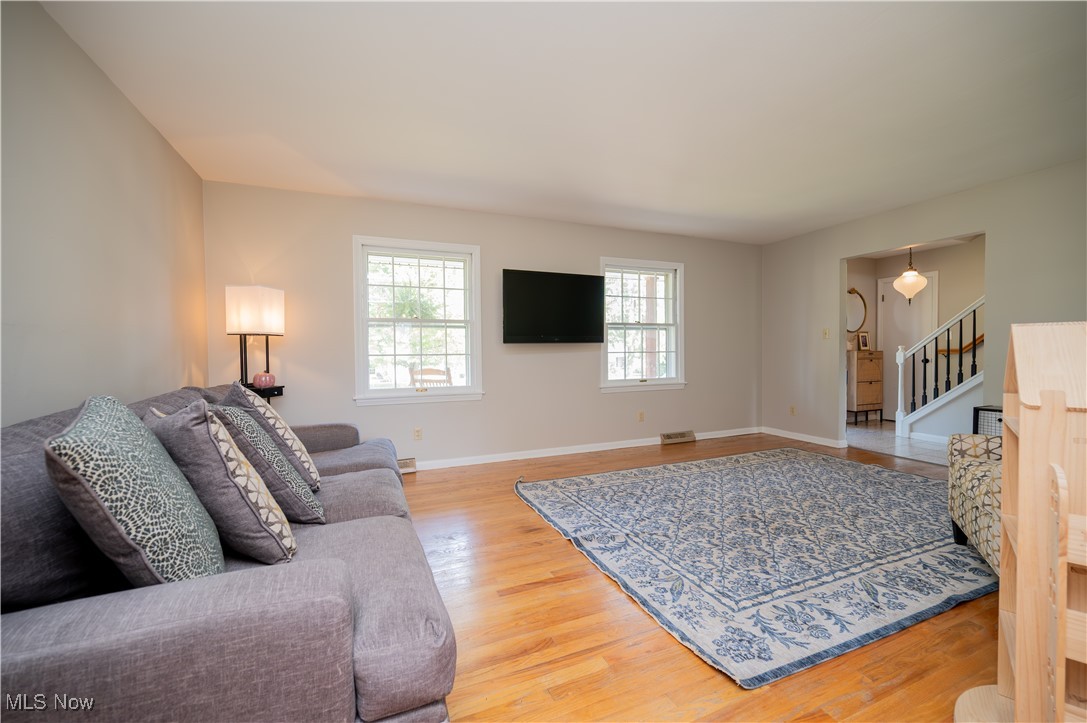 Elmknoll Heights - Residential