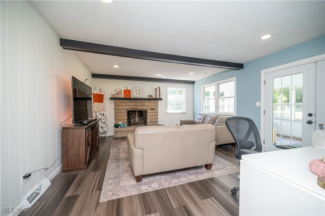 Elmknoll Heights - Residential