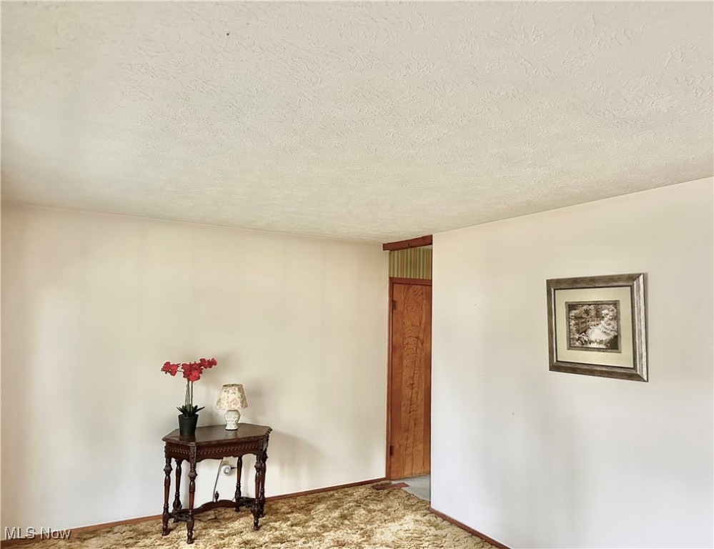 Rootstown, Ohio 44272, United States, 3 Bedrooms Bedrooms, ,1 BathroomBathrooms,Residential,Active,216913