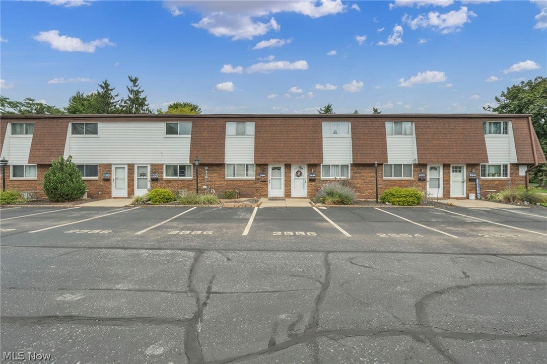 2556 Shakespeare Lane