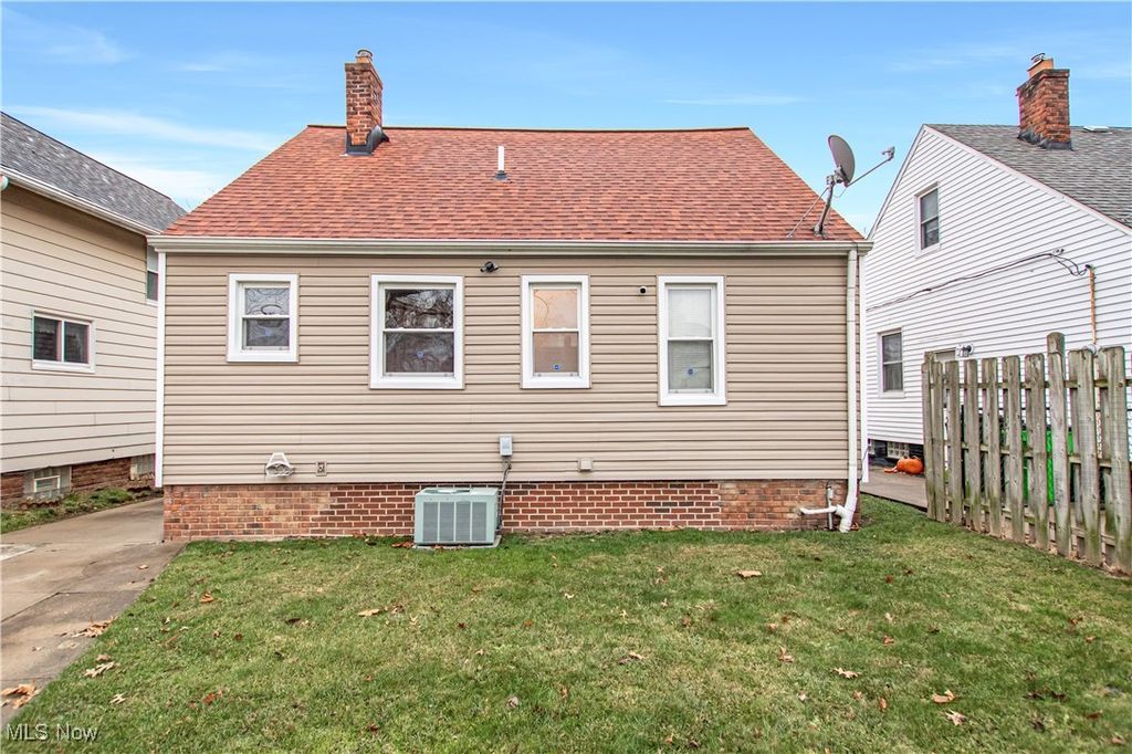 Photo of 1624 Douglas Road, Wickliffe, OH 44092 (MLS # 5177978)