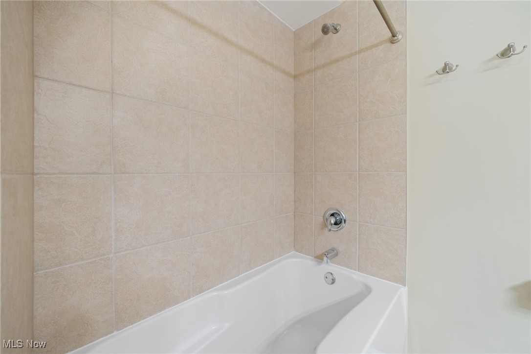 1916 W 44th Street, Cleveland, Ohio image 30