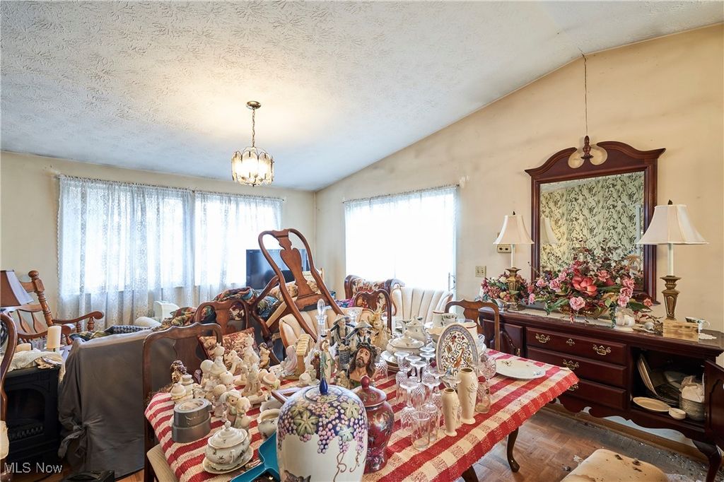 Photo of 1730 Ledgewood Boulevard NE, Massillon, OH 44646 (MLS # 5174498)