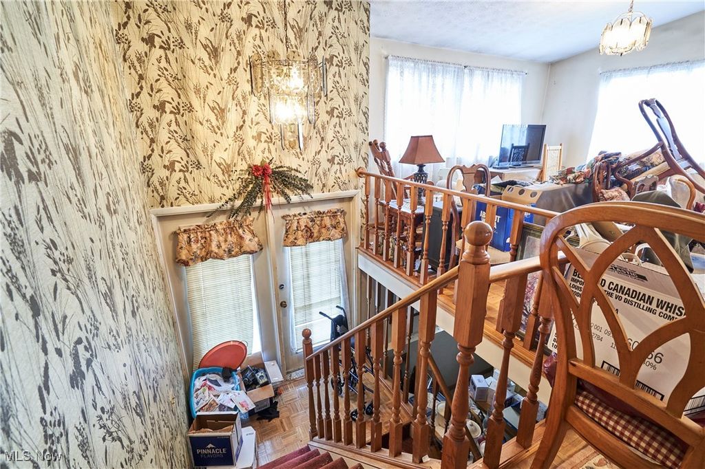 Photo of 1730 Ledgewood Boulevard NE, Massillon, OH 44646 (MLS # 5174498)