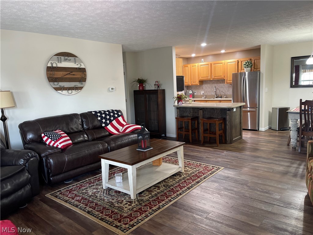 Villas At Colony North Condo - Residential