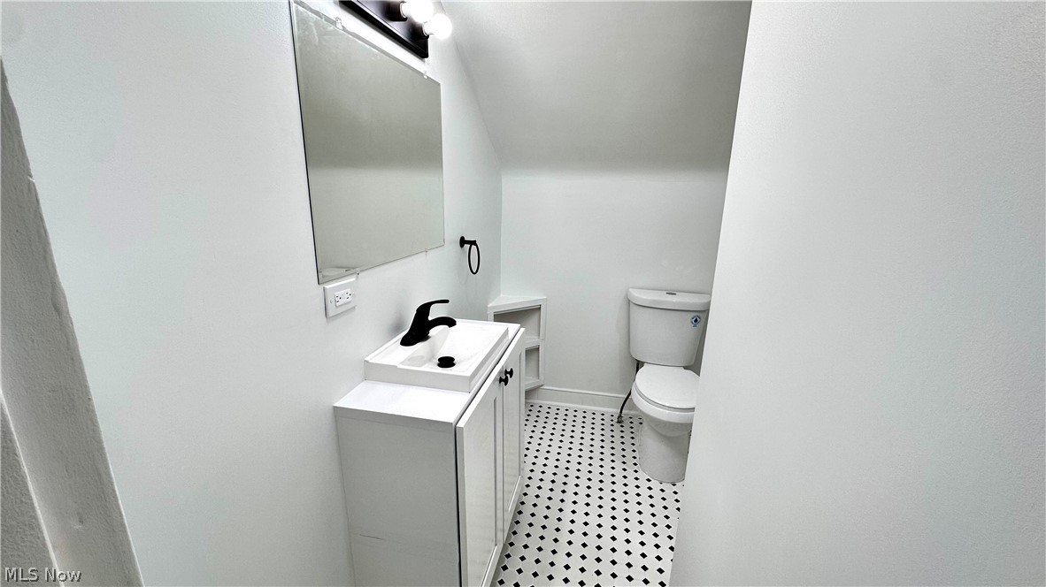 Forest Hill 14 - Residential Lease