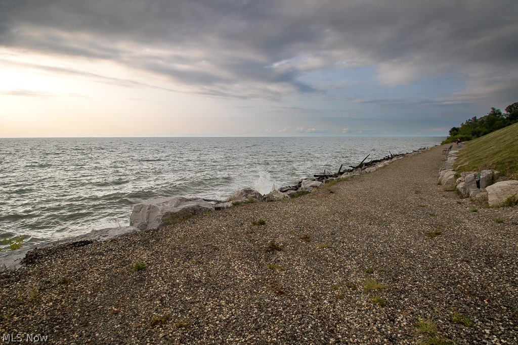 Larimar Condo - Residential
