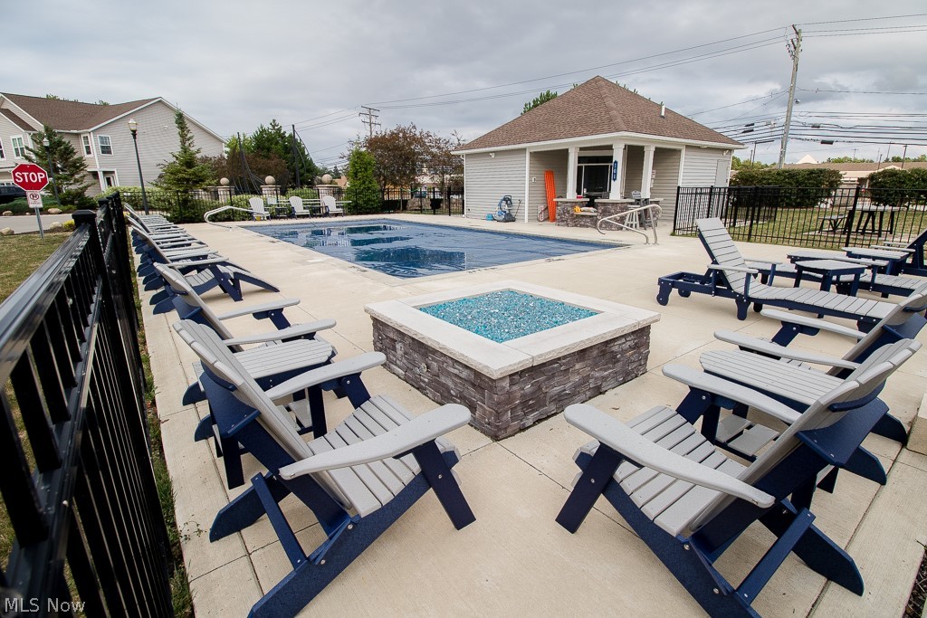 Larimar Condo - Residential