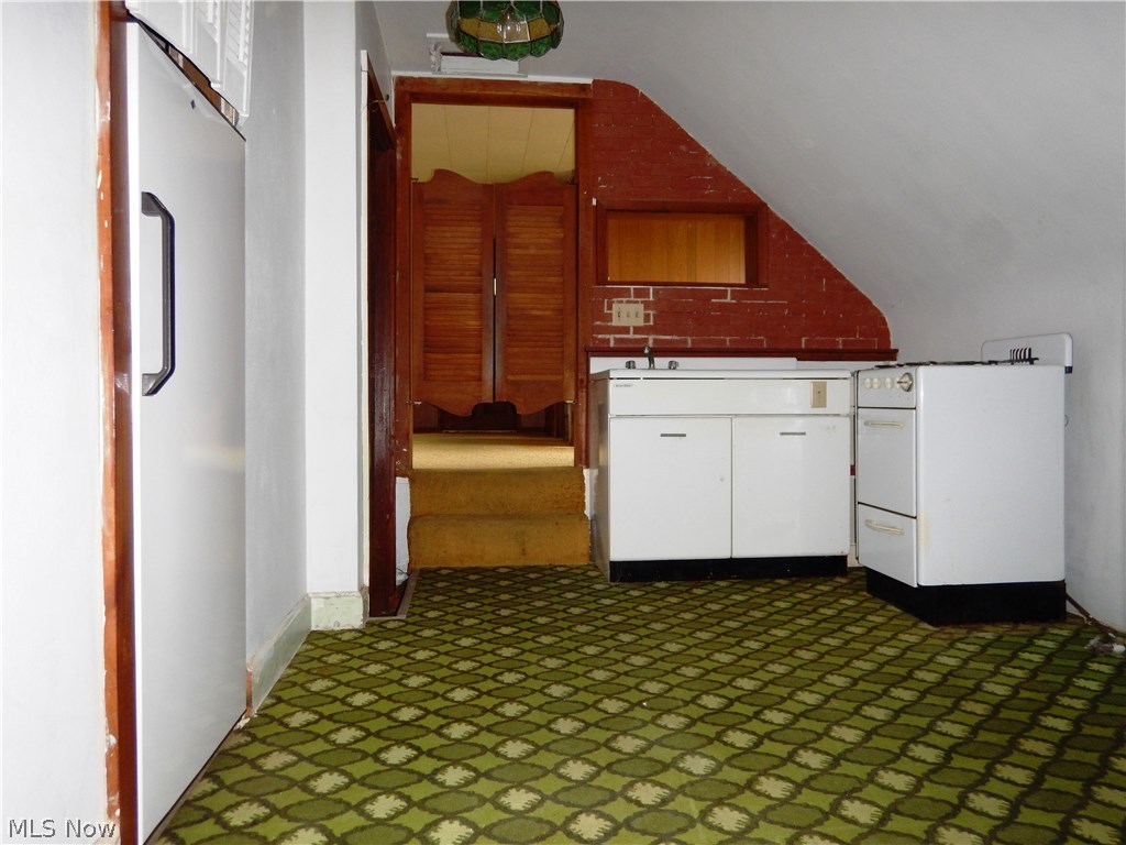 Rosemar Orchards - Residential