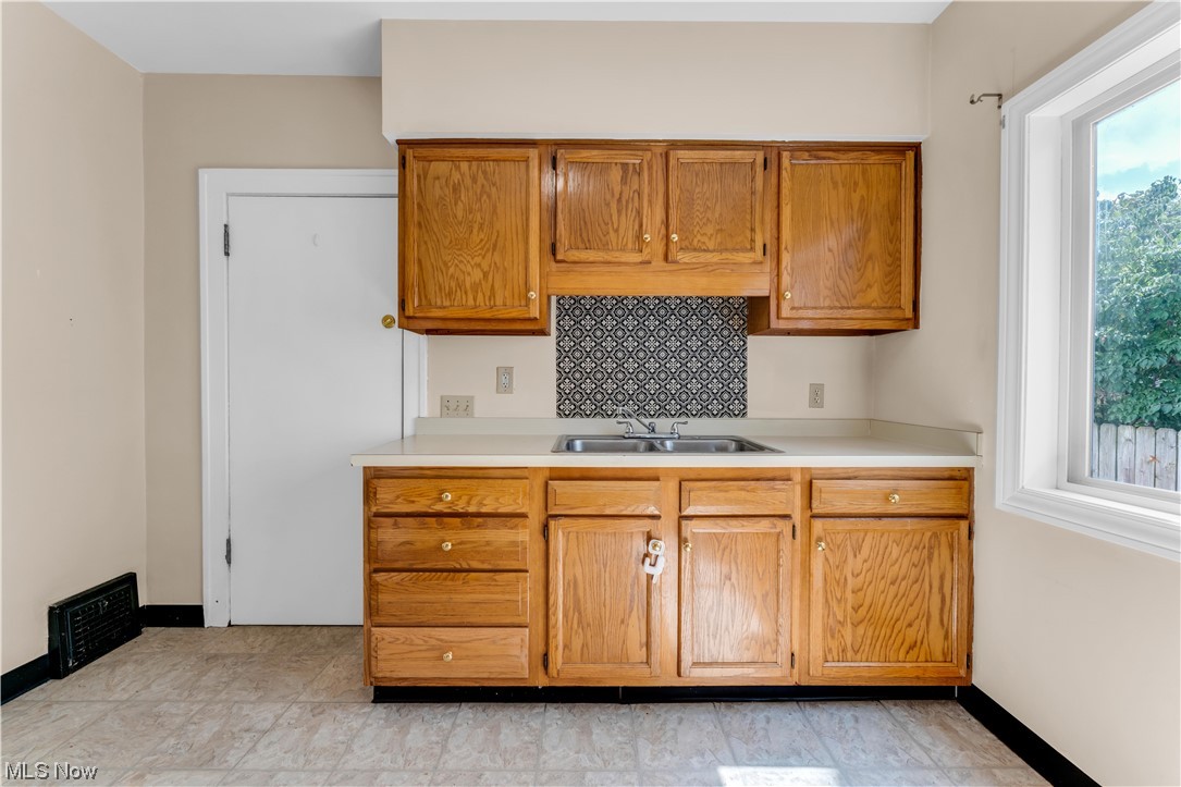 Settlement Prop Cos Lorai - Residential Lease