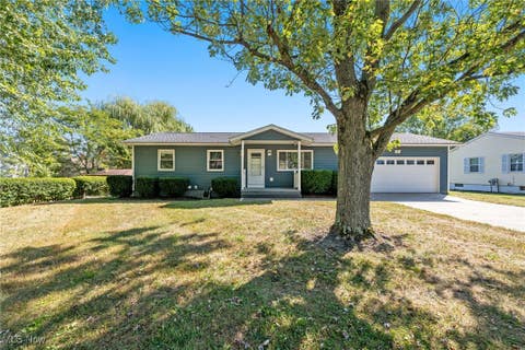 Photo for 5473 Young Road