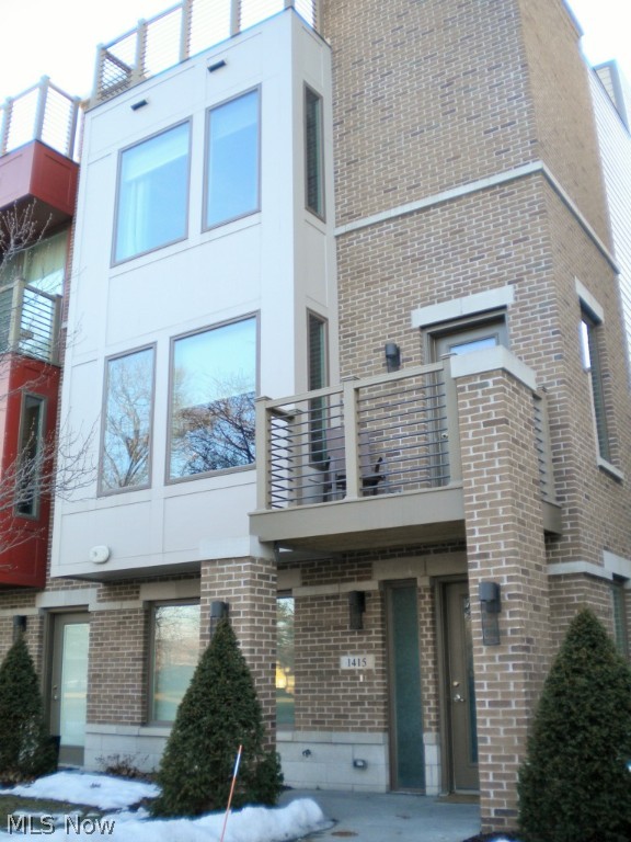 Bluestone Condos - Residential