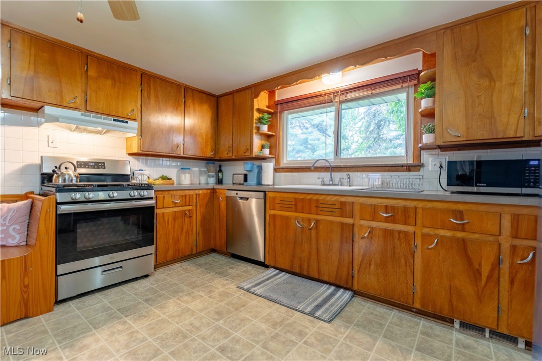229 Locke Avenue, Massillon, Ohio image 11