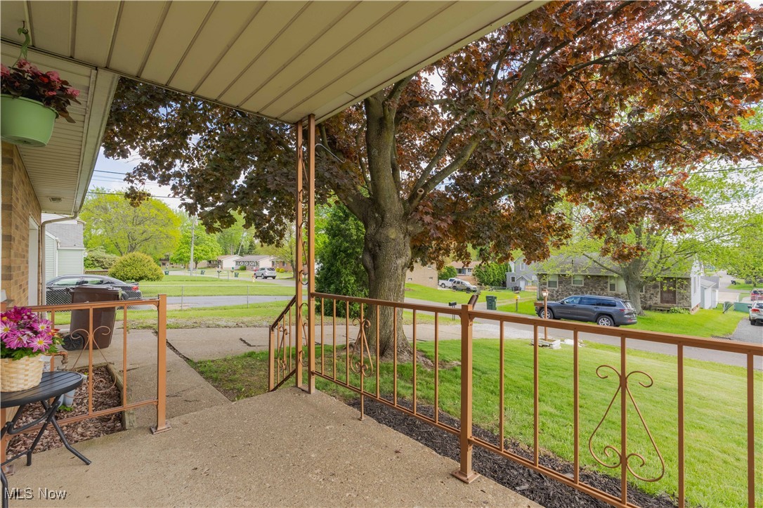 229 Locke Avenue, Massillon, Ohio image 4