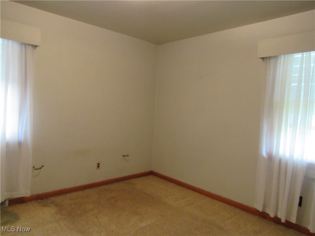 5901 Delora Avenue, Cleveland, Ohio image 20