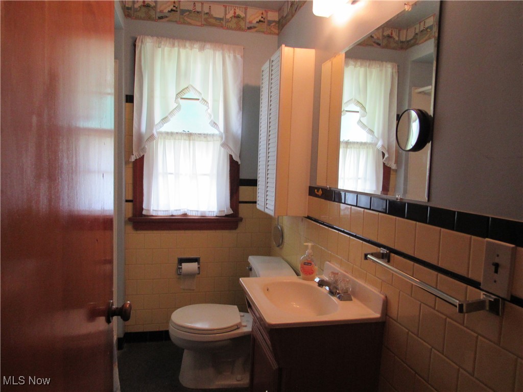 5901 Delora Avenue, Cleveland, Ohio image 22