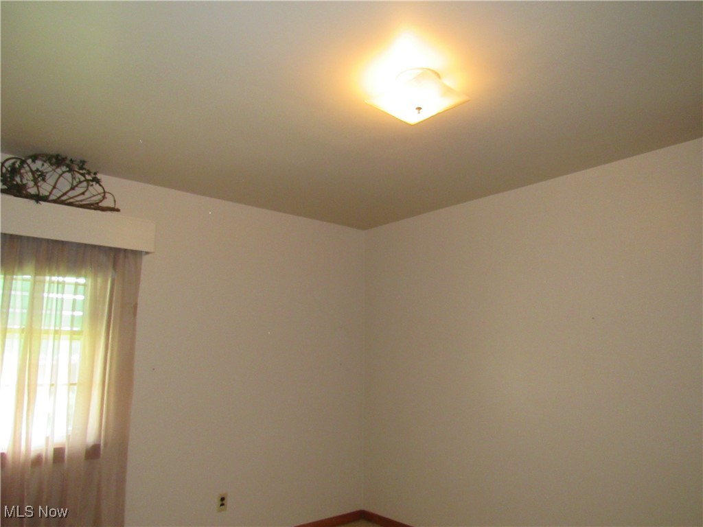 5901 Delora Avenue, Cleveland, Ohio image 19
