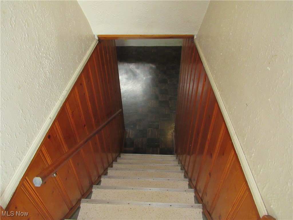 5901 Delora Avenue, Cleveland, Ohio image 29