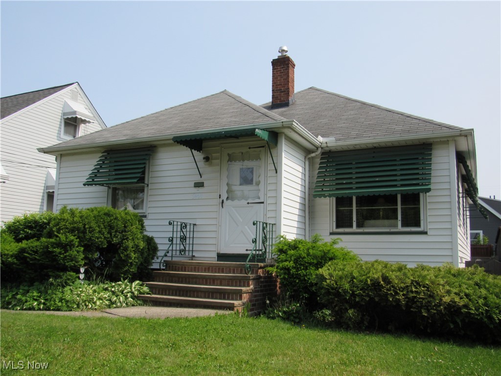5901 Delora Avenue, Cleveland, Ohio image 2