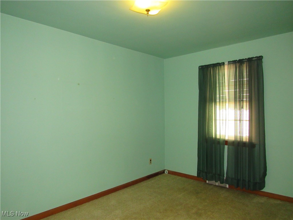 5901 Delora Avenue, Cleveland, Ohio image 24