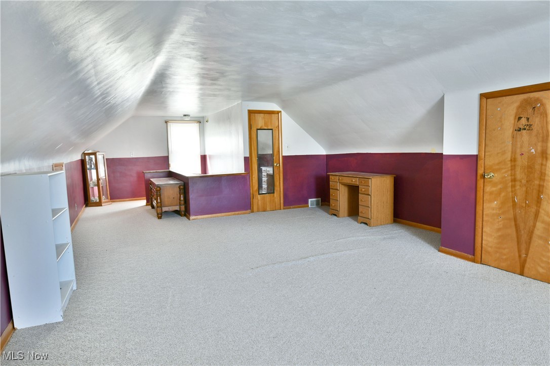 239 Elmwood Drive, Hubbard, Ohio image 30