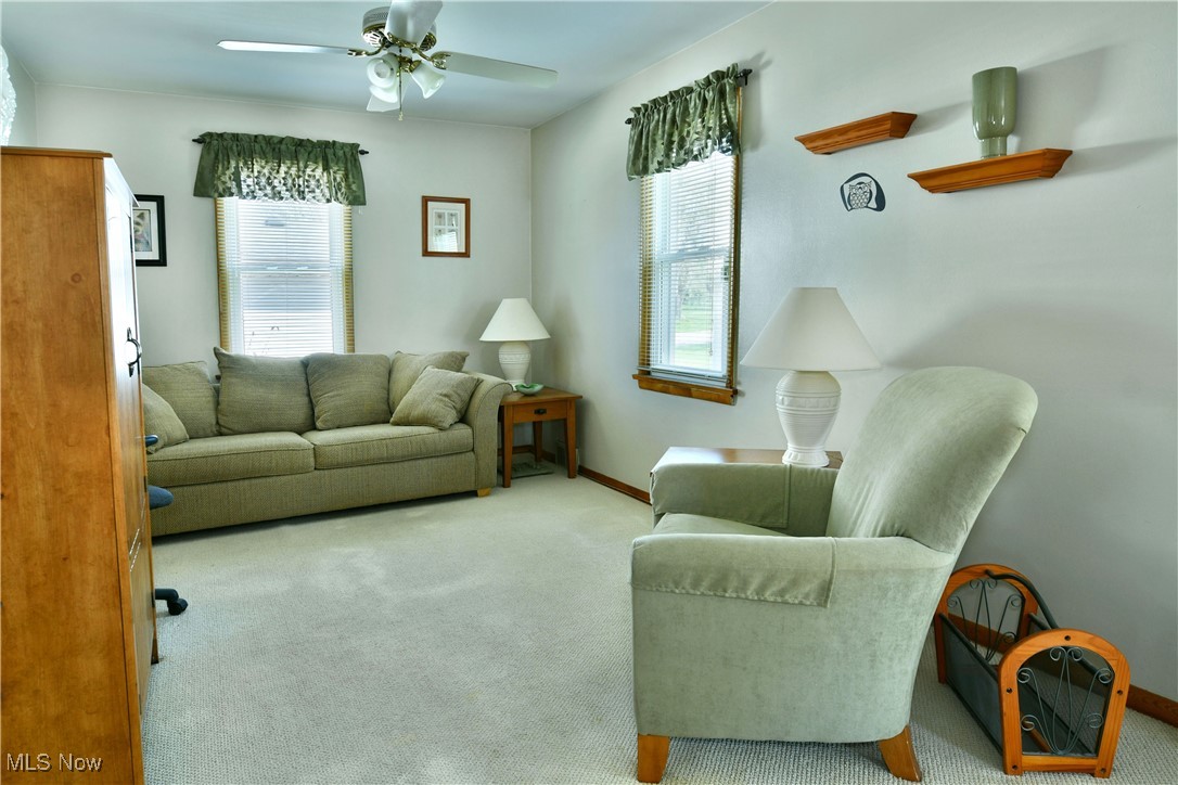 239 Elmwood Drive, Hubbard, Ohio image 17
