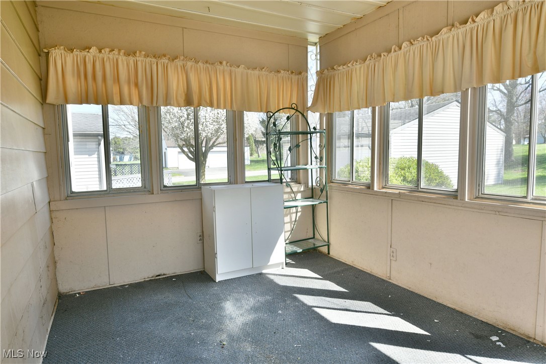 239 Elmwood Drive, Hubbard, Ohio image 20