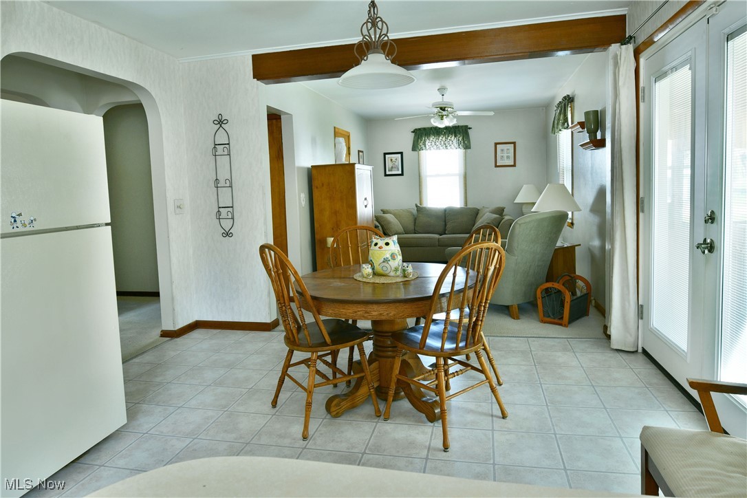 239 Elmwood Drive, Hubbard, Ohio image 15