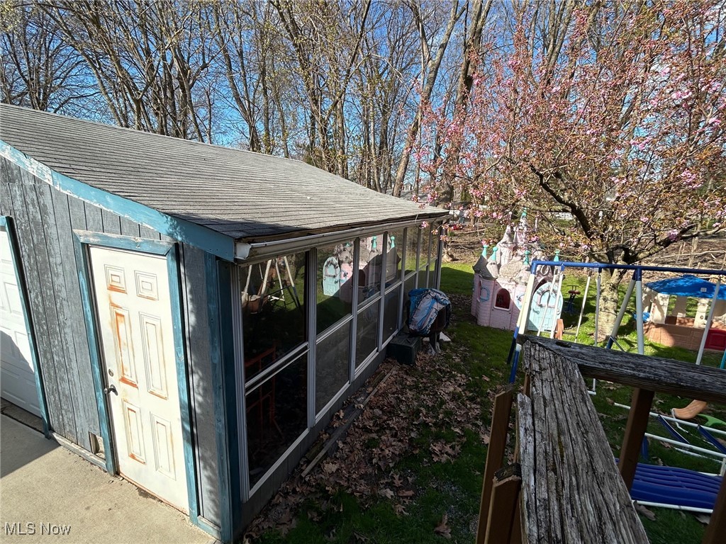 65 Wicklow Drive, Eastlake, Ohio image 17