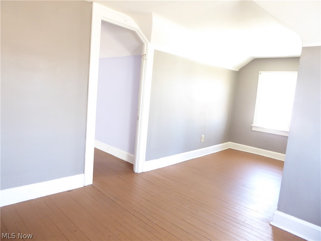 Meadowbrook Land Cos Allotmen - Residential Income