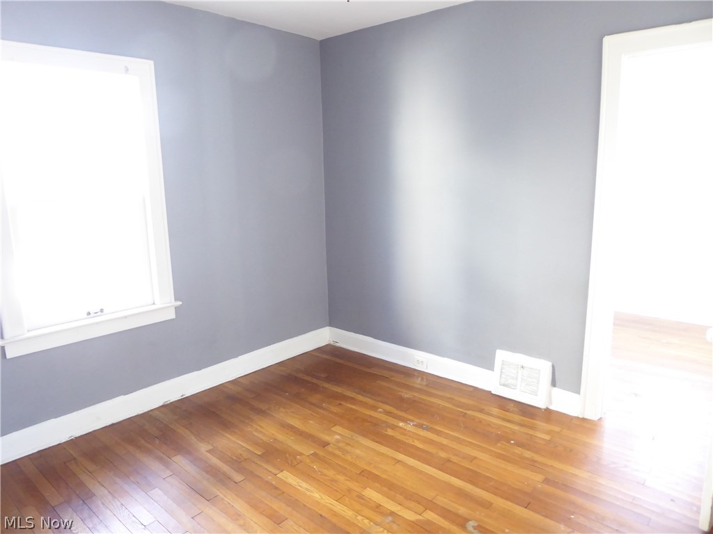 Meadowbrook Land Cos Allotmen - Residential Income