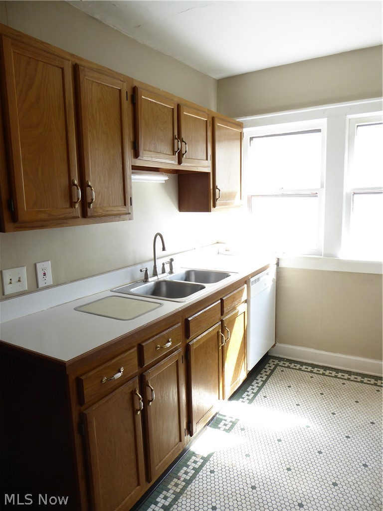 Meadowbrook Land Cos Allotmen - Residential Income