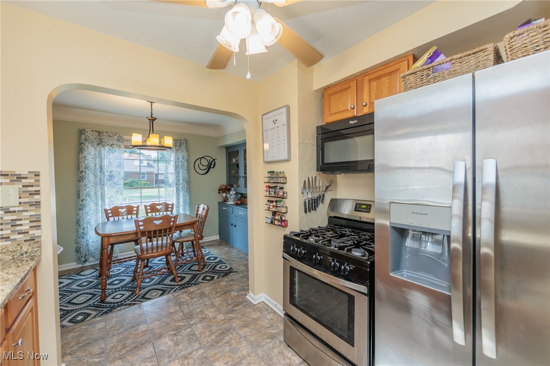 Ridgewood 03 - Residential