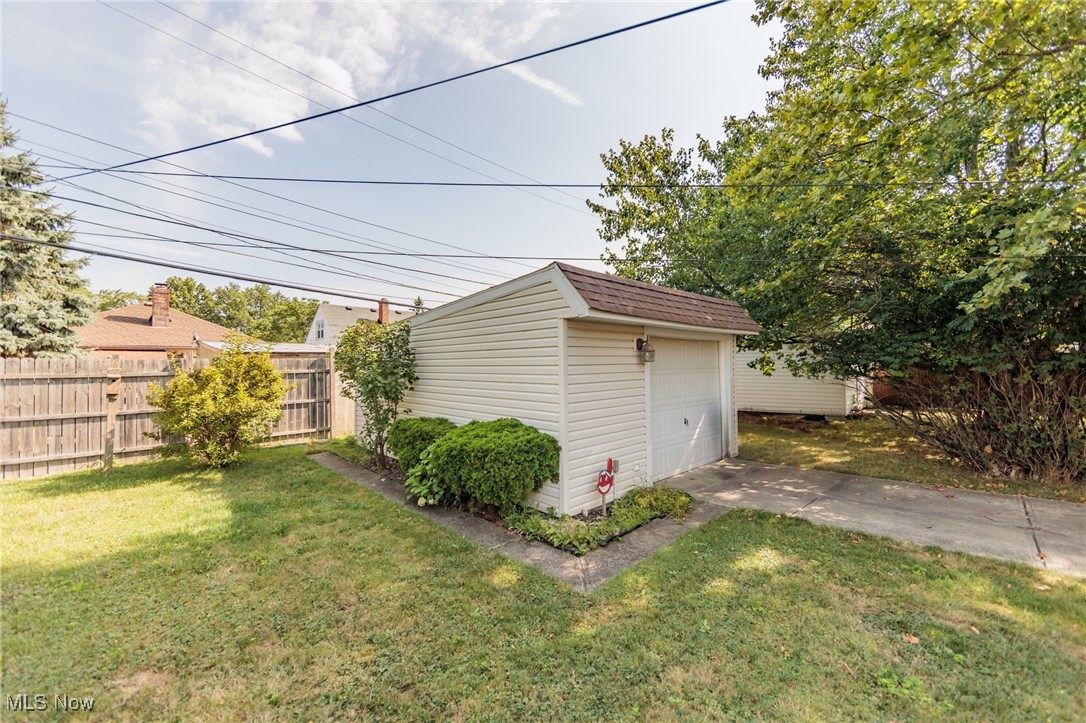 Ridgewood 03 - Residential