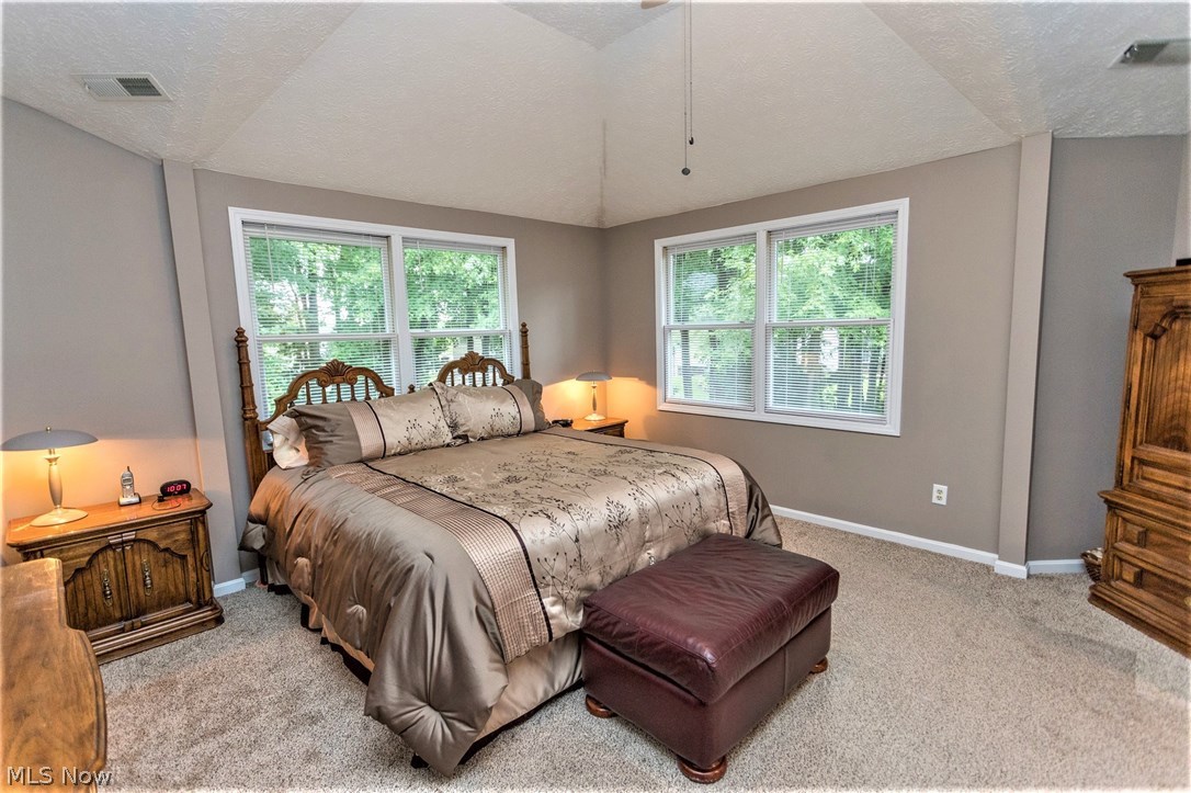 Red Tail - Residential