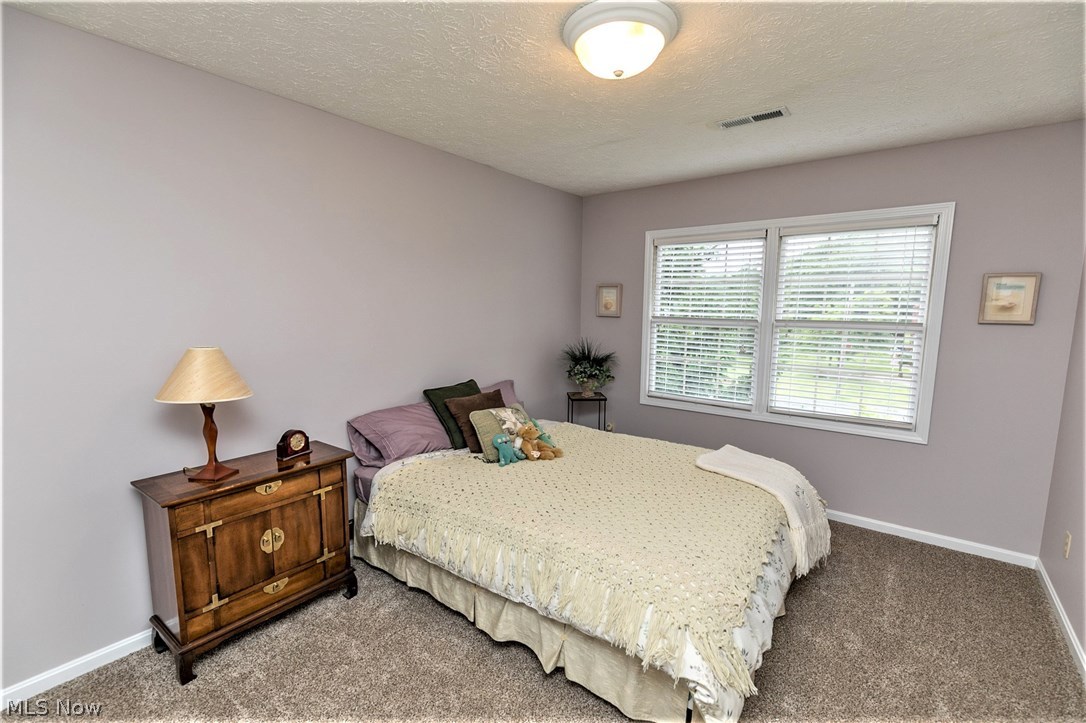 Red Tail - Residential