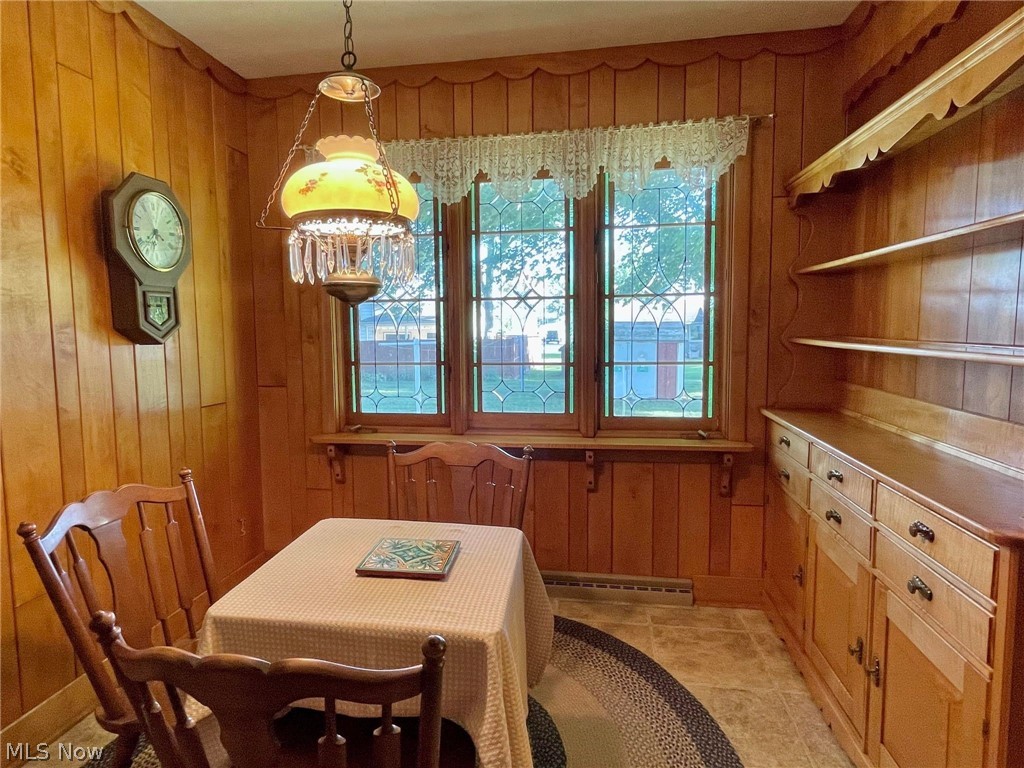 JOHN BARTISH 2 FRNT - Residential