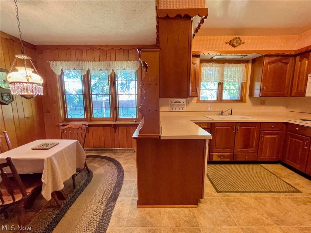 JOHN BARTISH 2 FRNT - Residential