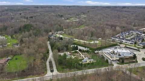 Lancaster Court Chagrin Falls OH 44022