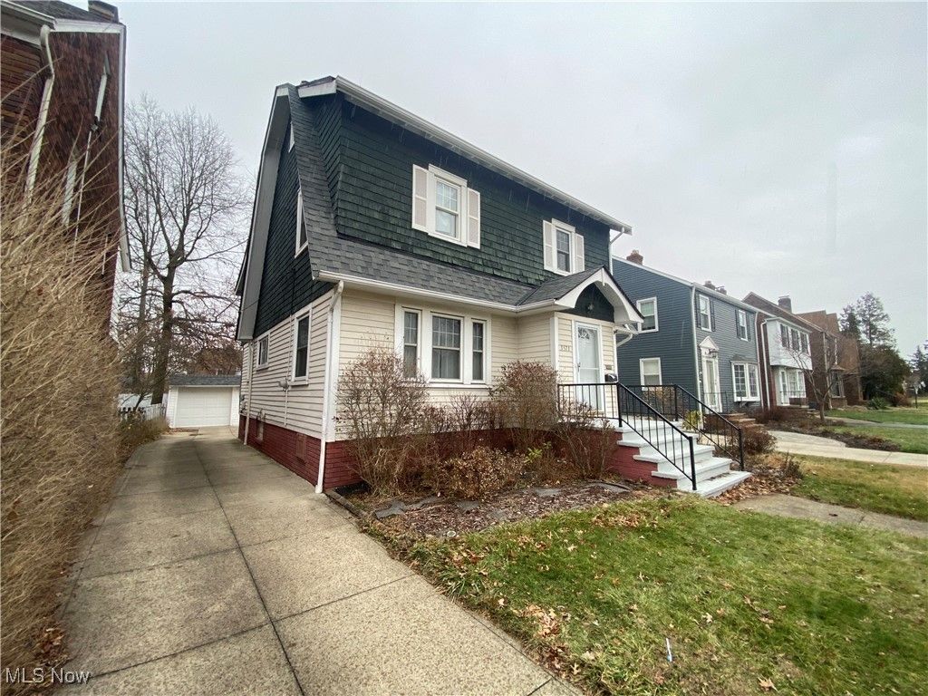 Photo of 3573 Silsby Road, University Heights, OH 44118 (MLS # 5180707)