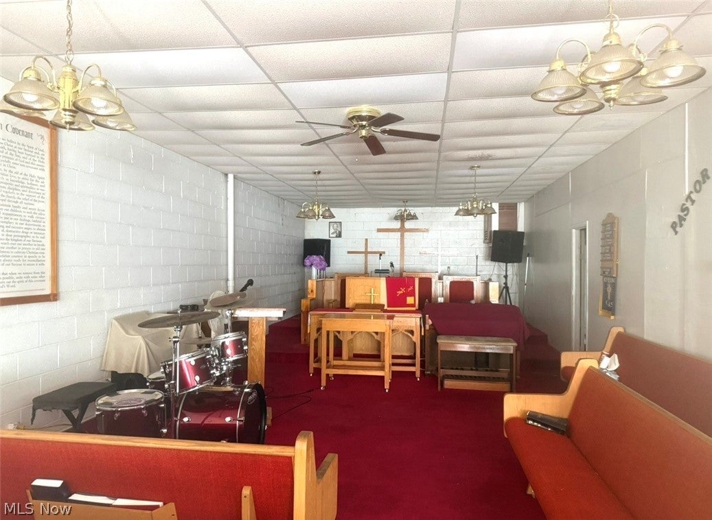 2732 Woodhill Road