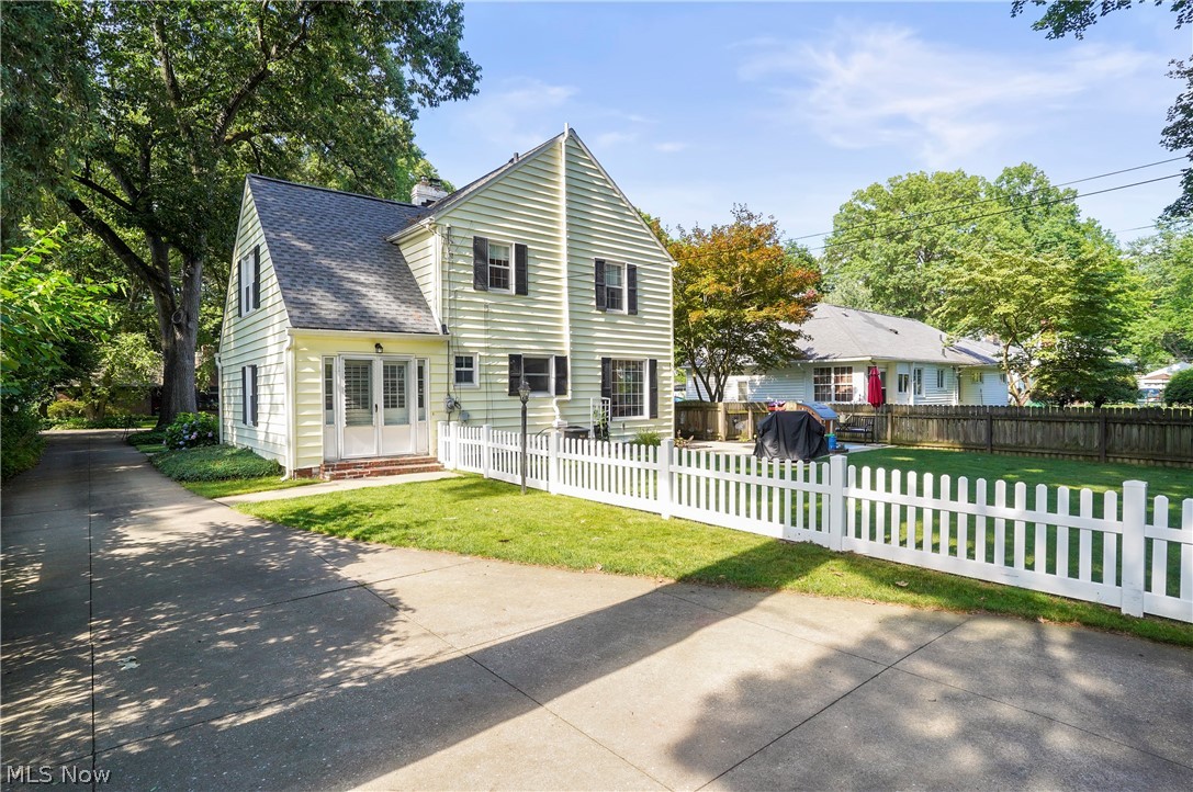 Fairlawn Park - Residential