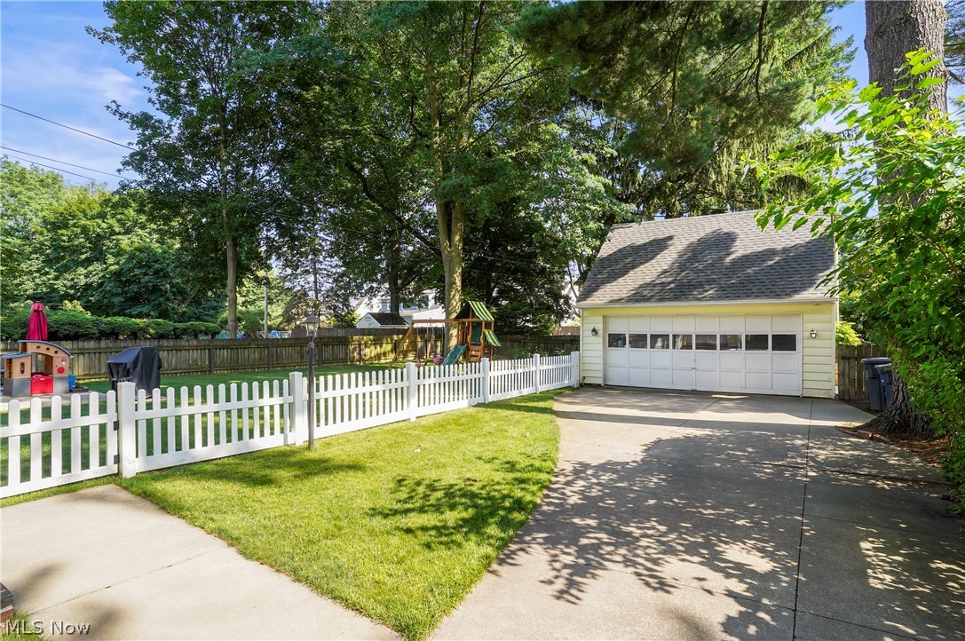 Fairlawn Park - Residential