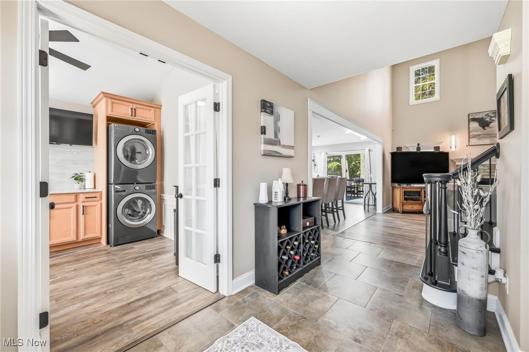 Youngstown, Ohio 44515, United States, 4 Bedrooms Bedrooms, ,4 BathroomsBathrooms,Residential,Active,227618