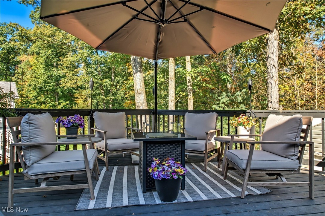 Youngstown, Ohio 44515, United States, 4 Bedrooms Bedrooms, ,4 BathroomsBathrooms,Residential,Active,227618